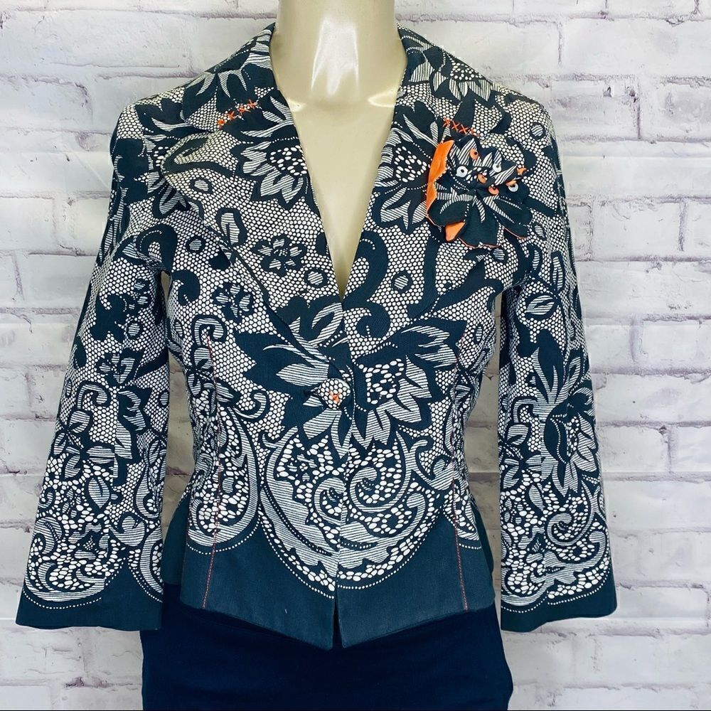 Yoana Baraschi Blazer with orange flower lapel size 4